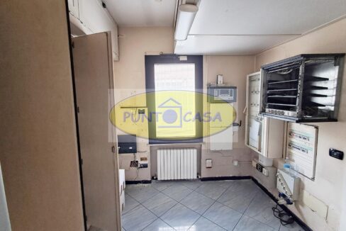 1522B (11)