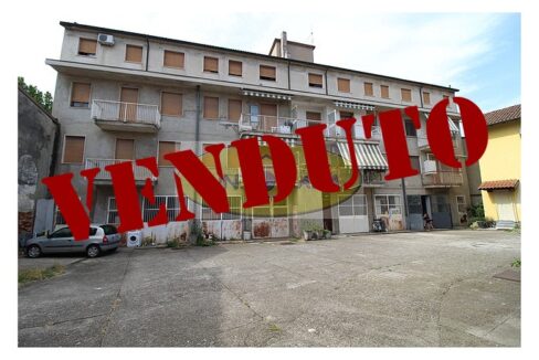 Appartamento 5 locali a Borghetto Lodigiano