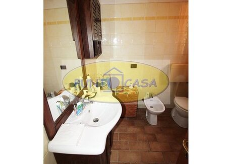 Borghetto Lodigiano. Casale con 4 abitazioni e terreno in vendita. Riferimento 392 (28)