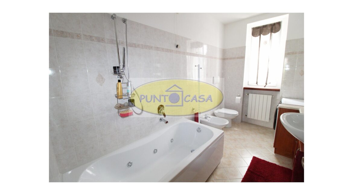 Casalpusterlengo. Vendesi appartamento trilocale in classe energetica A4. Riferimento 4843 (33)