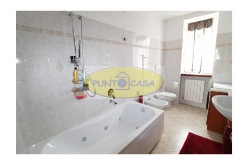 Casalpusterlengo. Vendesi appartamento trilocale in classe energetica A4. Riferimento 4843 (33)