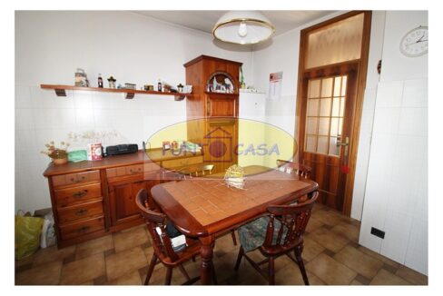 Graffignana. Vendesi casa indipendente con due appartamenti. Riferimento 7787 (20)