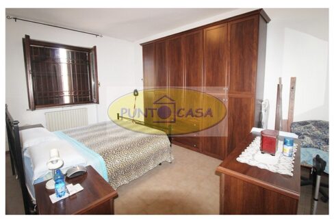 Graffignana. Vendesi casa indipendente con due appartamenti. Riferimento 7787 (40)
