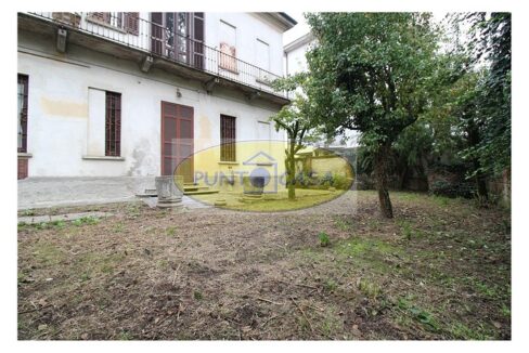 Lodi. Vendesi villa singola signorile con possibilità due appartamenti indipendenti. Riferimento 3462 (11)