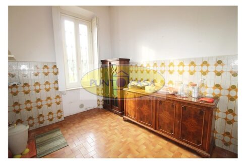 Lodi. Vendesi villa singola signorile con possibilità due appartamenti indipendenti. Riferimento 3462 (40)