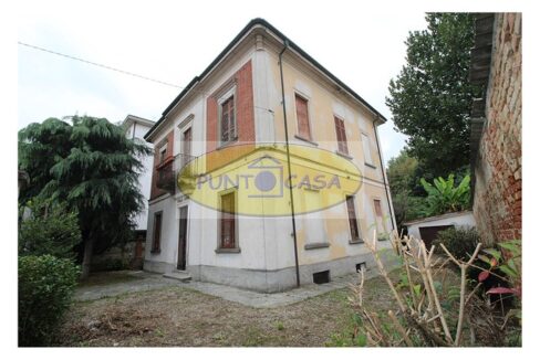 Lodi. Vendesi villa singola signorile con possibilità due appartamenti indipendenti. Riferimento 3462 (6)