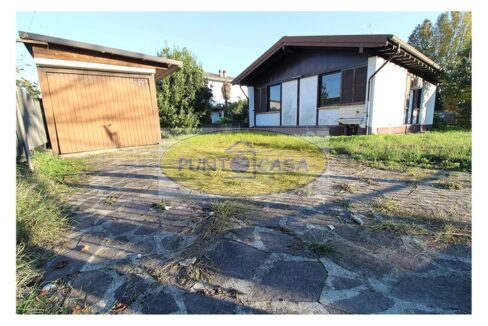 Massalengo riferimento 833 (11)