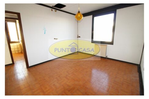 Massalengo riferimento 833 (33)