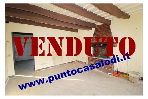 Riferimento 407 (18)