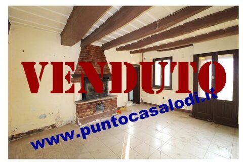 Riferimento 407 (19)