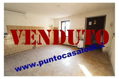 Riferimento 407 (40)