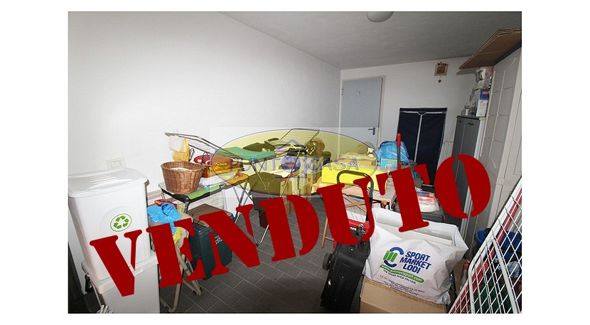 Riferimento 815 (16)