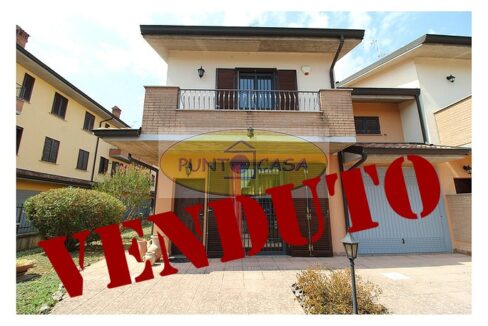 Riferimento 815 (41)