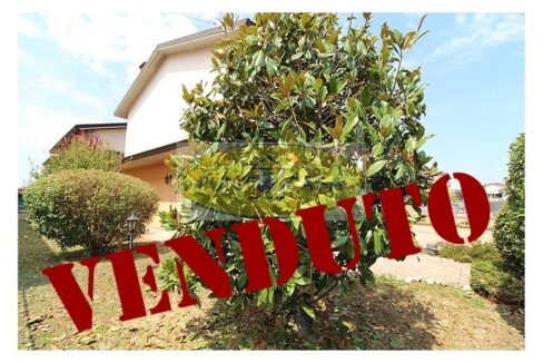 Riferimento 815 (44)