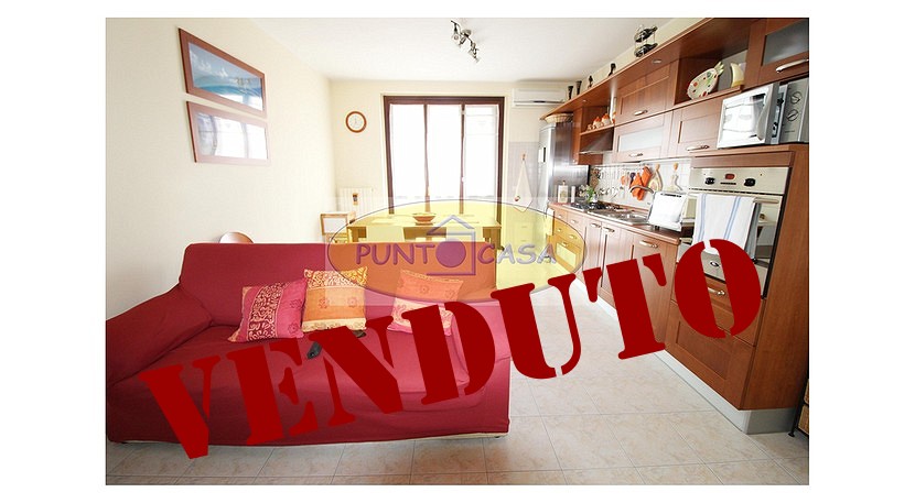 Riferimento 823 (10)