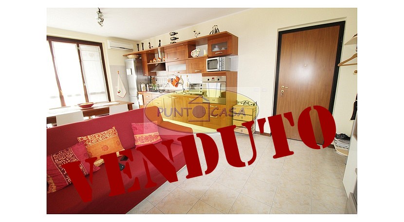 Riferimento 823 (11)