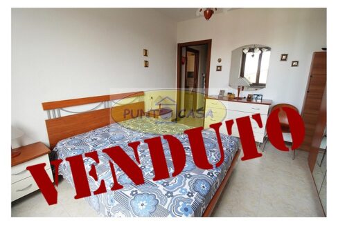 Riferimento 823 (18)