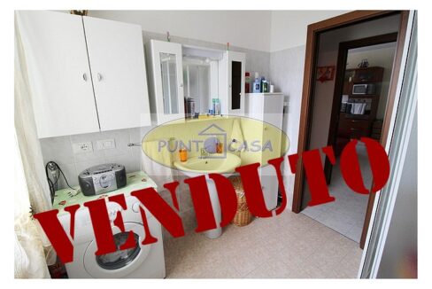 Riferimento 823 (23)