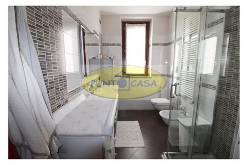 Riferimento 837 (17)