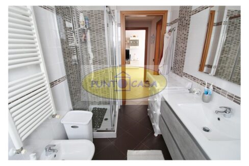 Riferimento 837 (18)