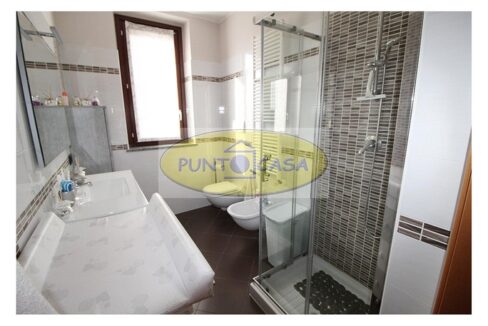 Riferimento 837 (20)