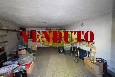 VENDITA. Appartamento trilocale con box doppio. Viale Genova n. 4 LODI - RIFERIMENTO 304 (35)