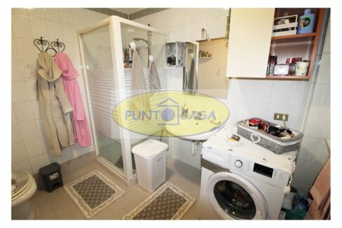Vendesi a Borghetto Lodigiano appartamento quadrilocale in villa, possibilità 2 appartamenti. Riferimento 390 (40)