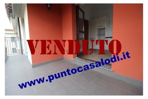 Vendesi trilocale con due bagni e terrazzo a Lodi in via San Fereolo n. 16 - riferimento 3094 (12)