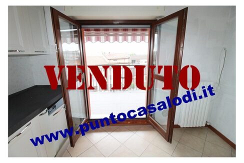 Vendesi trilocale con due bagni e terrazzo a Lodi in via San Fereolo n. 16 - riferimento 3094 (18)