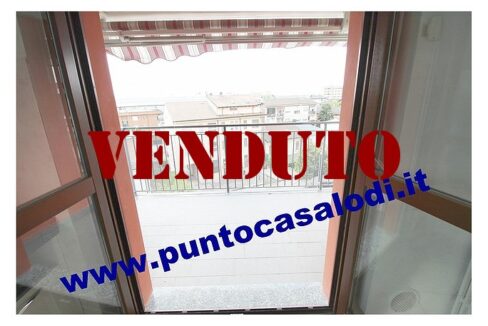 Vendesi trilocale con due bagni e terrazzo a Lodi in via San Fereolo n. 16 - riferimento 3094 (19)
