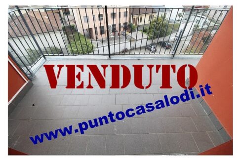 Vendesi trilocale con due bagni e terrazzo a Lodi in via San Fereolo n. 16 - riferimento 3094 (20)