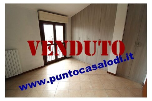 Vendesi trilocale con due bagni e terrazzo a Lodi in via San Fereolo n. 16 - riferimento 3094 (23)