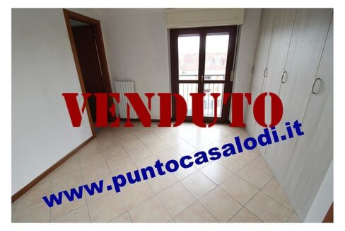 Vendesi trilocale con due bagni e terrazzo a Lodi in via San Fereolo n. 16 - riferimento 3094 (26)