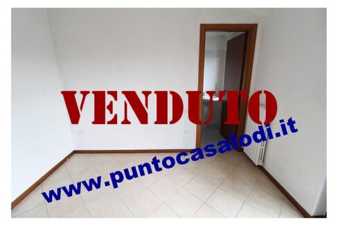 Vendesi trilocale con due bagni e terrazzo a Lodi in via San Fereolo n. 16 - riferimento 3094 (27)