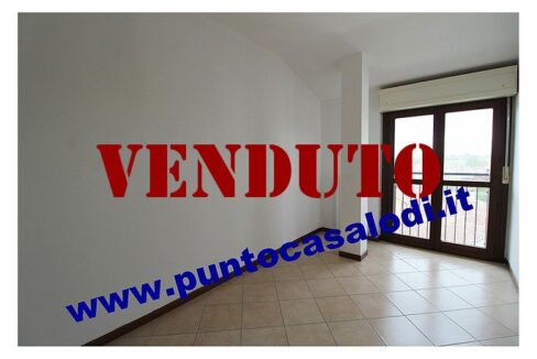 Vendesi trilocale con due bagni e terrazzo a Lodi in via San Fereolo n. 16 - riferimento 3094 (33)