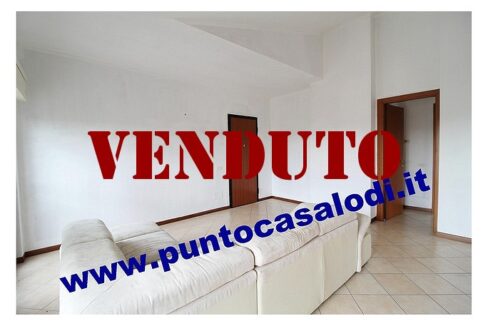Vendesi trilocale con due bagni e terrazzo a Lodi in via San Fereolo n. 16 - riferimento 3094 (6)