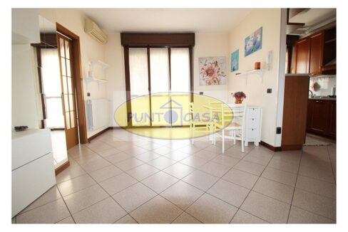 borghetto trilocale riferimento 396 (14)