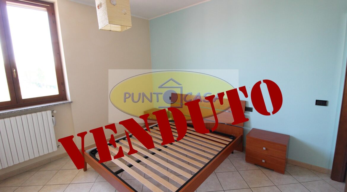 riferimento 737 (12)