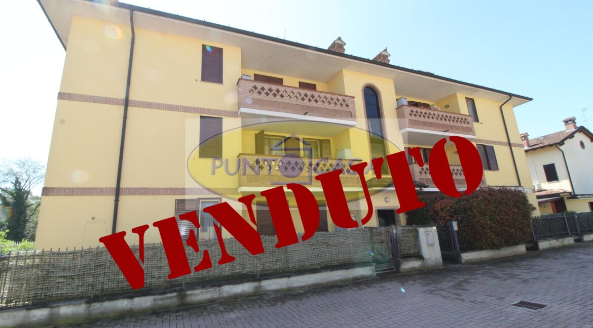 riferimento 737 (25)