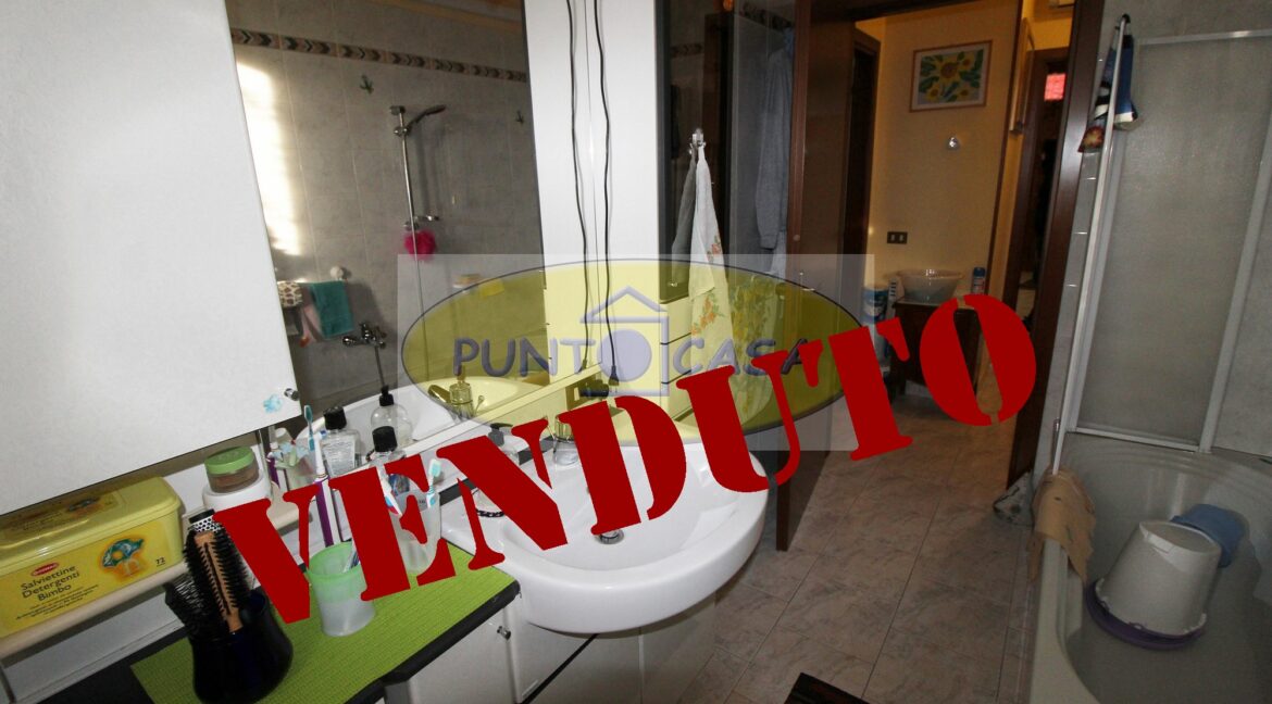 riferimento 8324 (33)