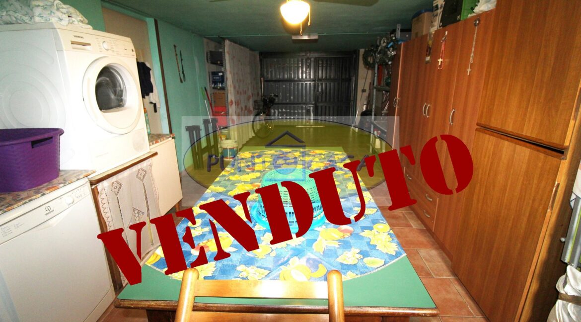 riferimento 8324 (56)