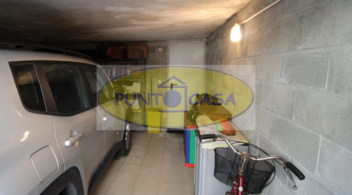 vendesi quadrilocale ultimo piano a Lodi (45)
