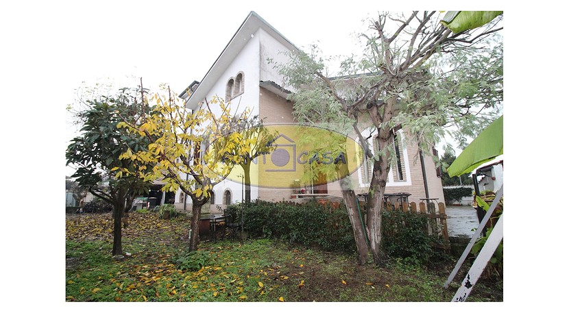 MASSALENGO – Villa signorile composta da 2 appartamenti – rif.824
