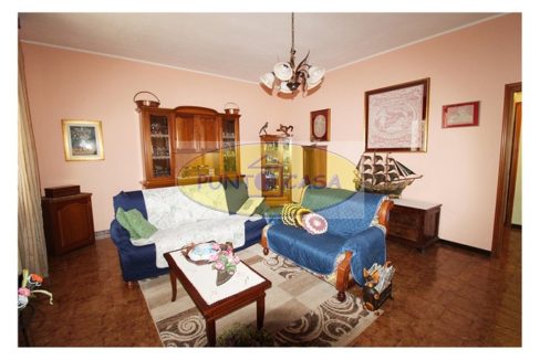 vendesi appartamento in villa a Borgo San Giovanni (11)
