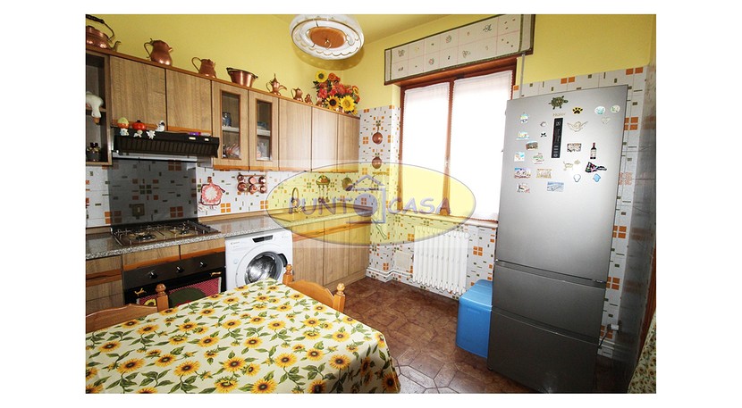 vendesi appartamento in villa a Borgo San Giovanni (19)