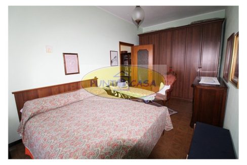 vendesi appartamento in villa a Borgo San Giovanni (26)