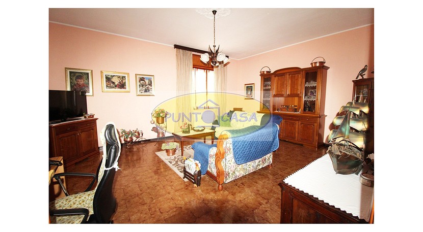 vendesi appartamento in villa a Borgo San Giovanni (6)