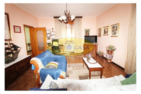 vendesi appartamento in villa a Borgo San Giovanni (9)