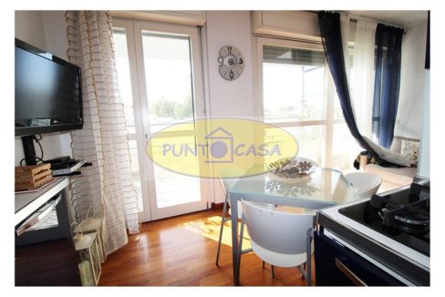 appartamento con terrazzo in vendita a Lodi - rif (11)