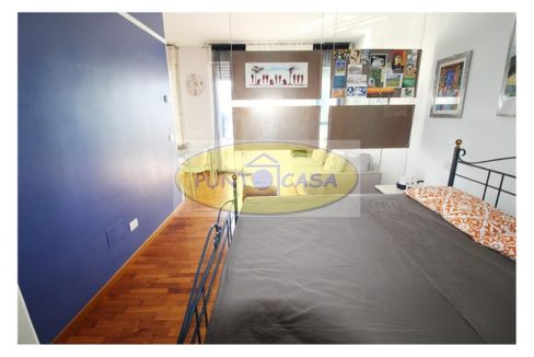 appartamento con terrazzo in vendita a Lodi - rif (24)